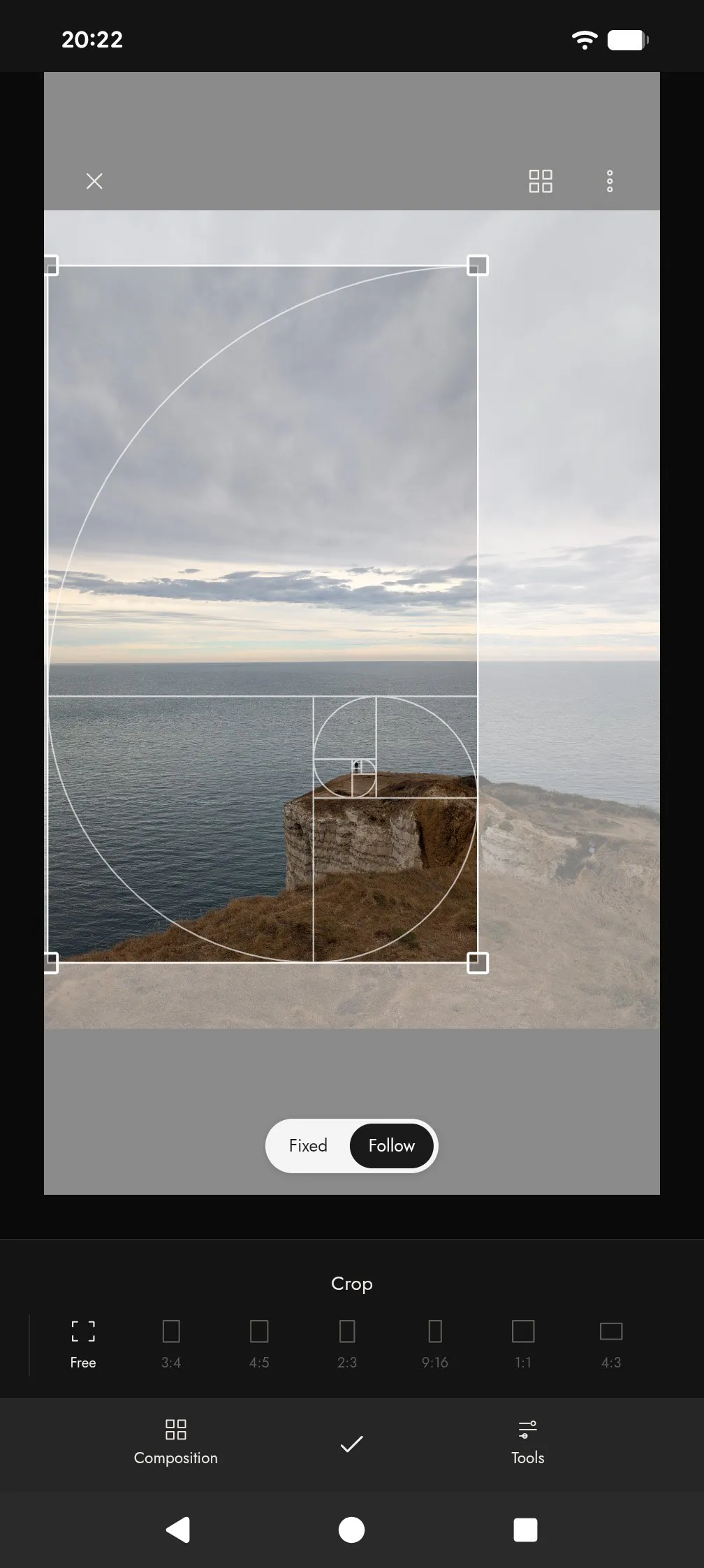 Golden spiral guide following the crop frame, with Fixed and Follow modes